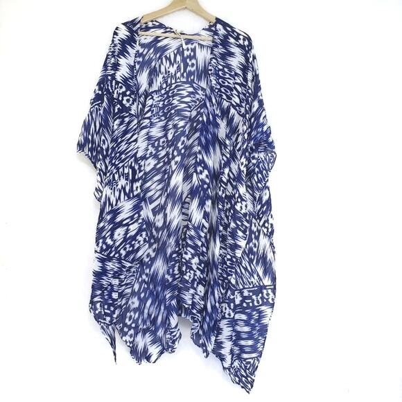 Michael Stars | Ruana Pattern Convertible Coverup - Picture 1 of 8